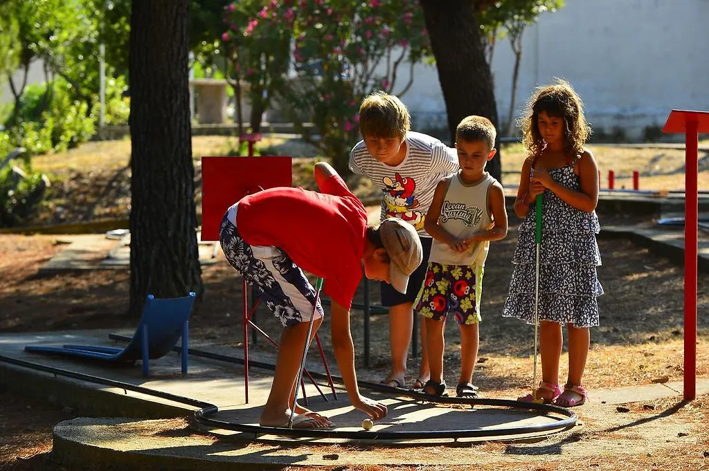 *** Holiday park Happy Camp Mobile Homes In Camping Amadria Park Camping Trogir Croatia